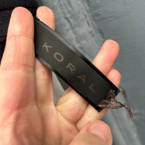 Koral bronze Sports  Bra, Small - Picture 7 of 9